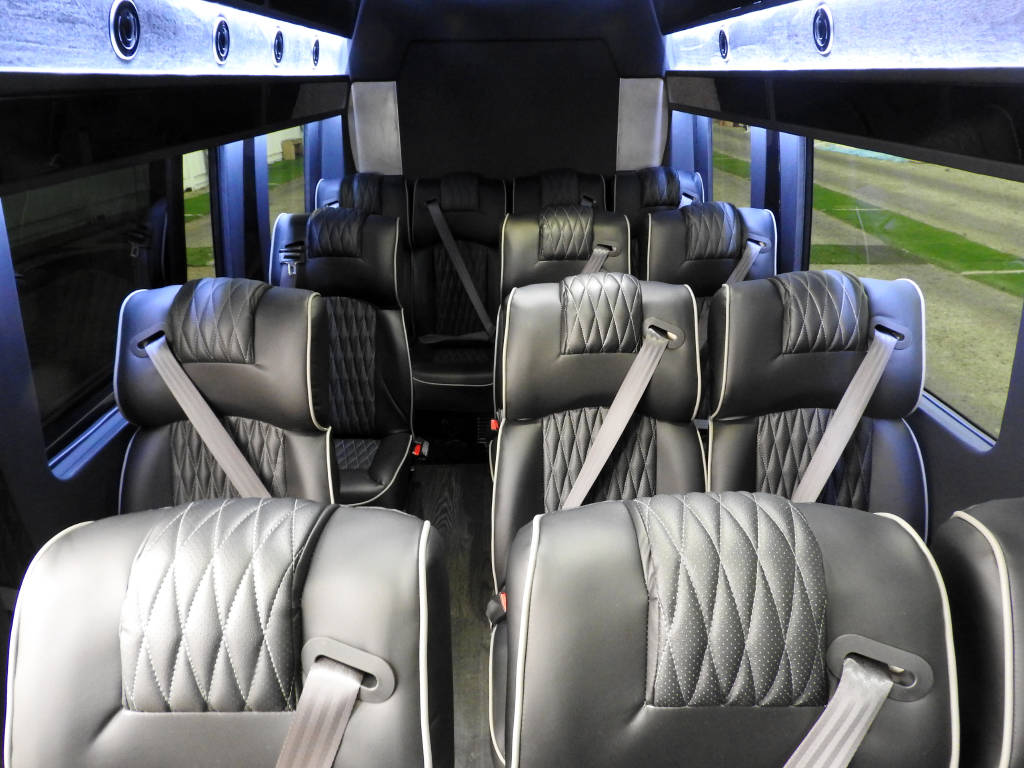 15 Passengers Mercedes Sprinter Passenger Van Rental In Chicago